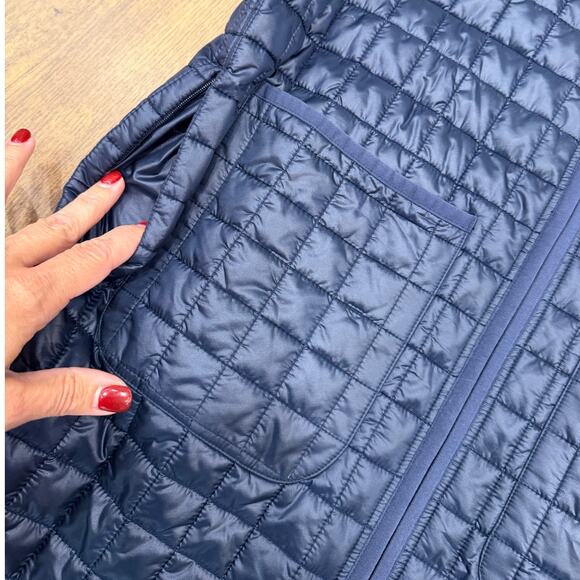 Athleta Grandview Quilted Jacket in Navy Blue Size Small - Picture 4 of 8